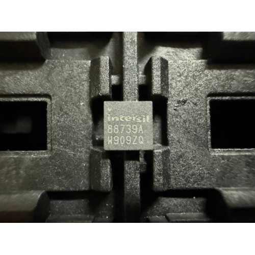  ISL88739A Entegre
