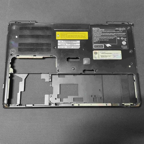 Sony Vaio PCG-41213M Alt Kasa